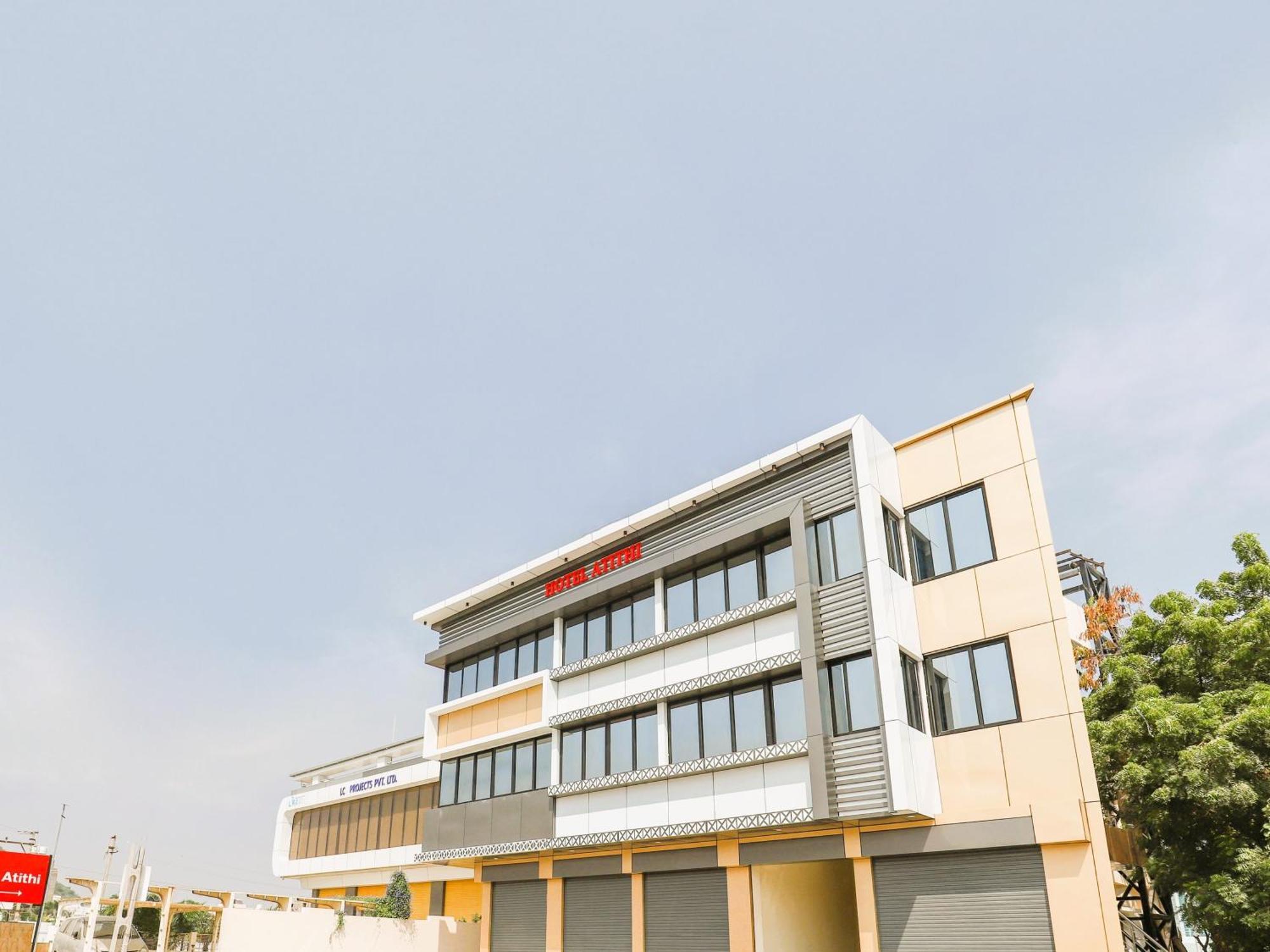Stayguru Hotel Atithi 普杰 外观 照片