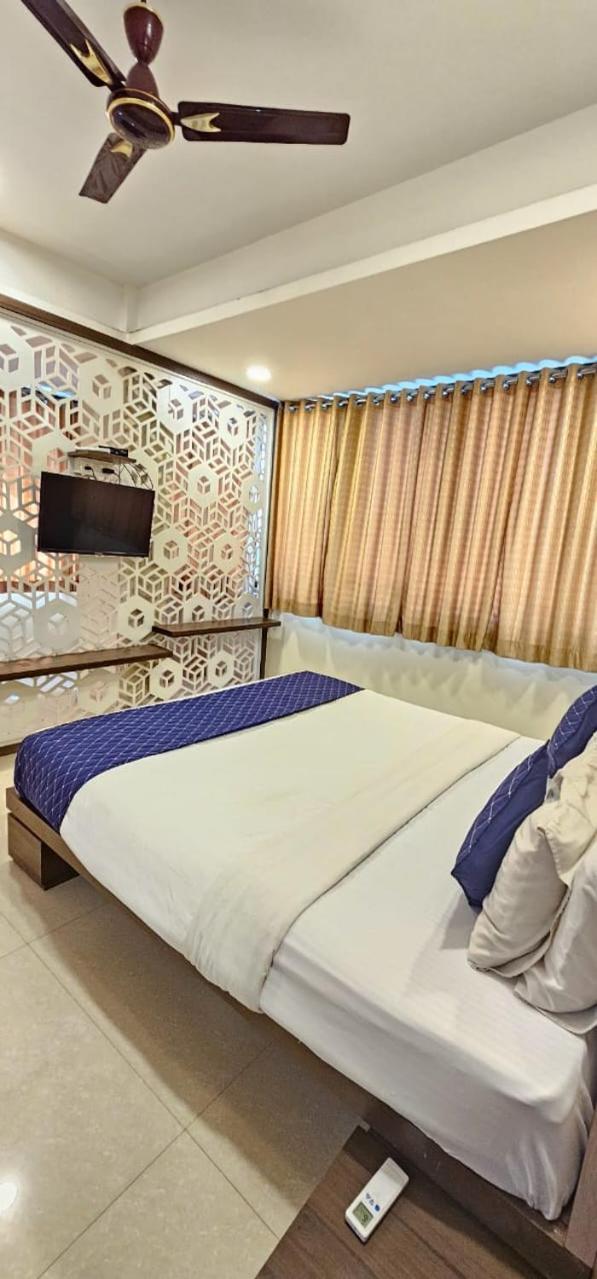 Stayguru Hotel Atithi 普杰 外观 照片